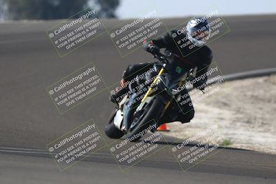 media/Nov-01-2025-TrackDaz (Sat) [[2b4d5192bc]]/C Group/1240pm (Turn 2 Outside)/